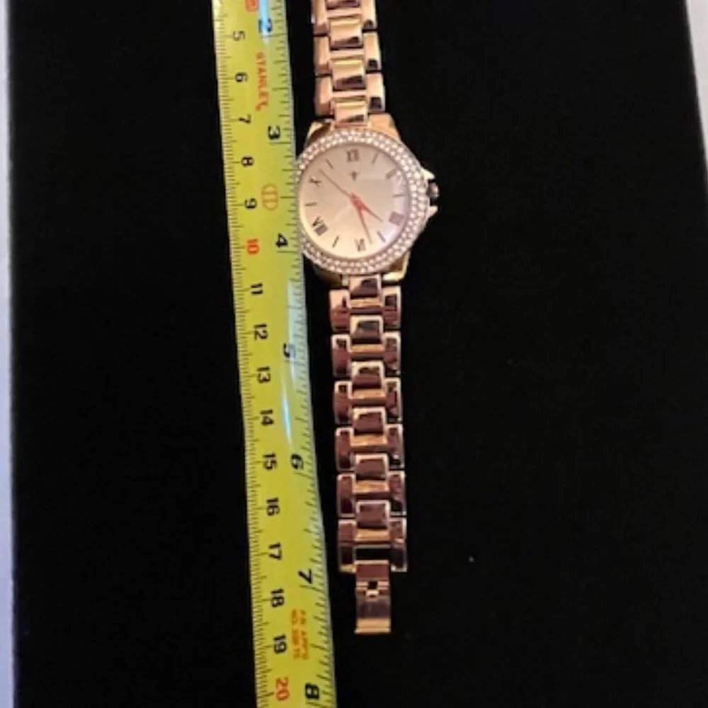 FLEUR DE LIS | Rose Gold-tone finish Large dial Crystal-set bezel-NEW Battery